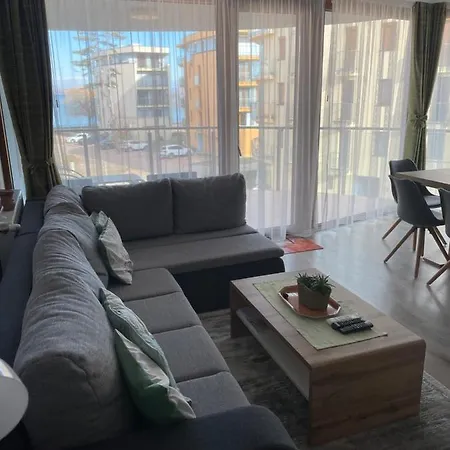 Apartment Vip *